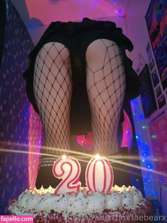 Faebearx Голе фотографије OnlyFans 176
