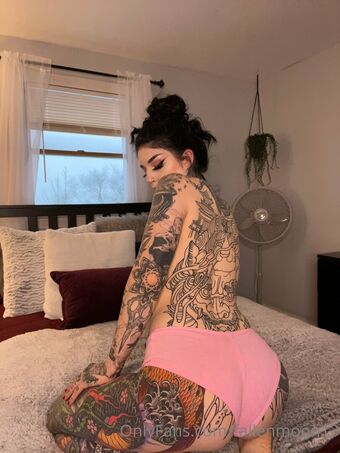 fallenmoon13 Голе фотографије OnlyFans 11