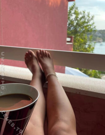 Feets Голе фотографије OnlyFans 8