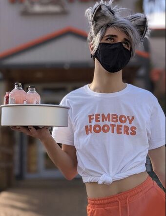 FemboyPup