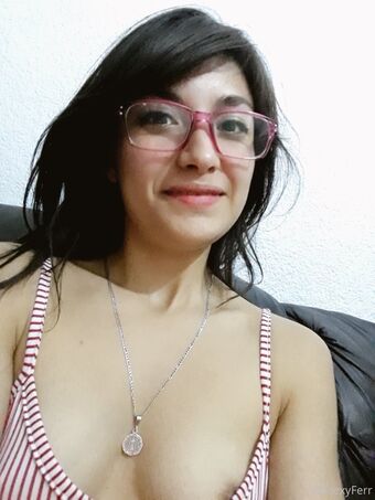 ferlima Голе фотографије OnlyFans 16