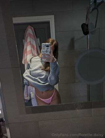 florette.daisy Голе фотографије OnlyFans 6