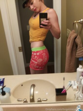 forgetmenaughty Голе фотографије OnlyFans 2