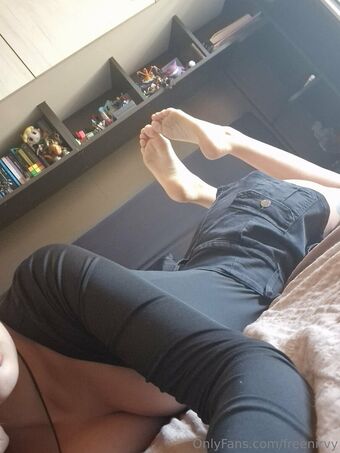 freenirvy Голе фотографије OnlyFans 27