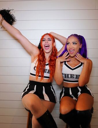 Frenemies Голе фотографије OnlyFans 7