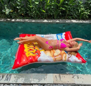 FromTheMiddleOfNowhere