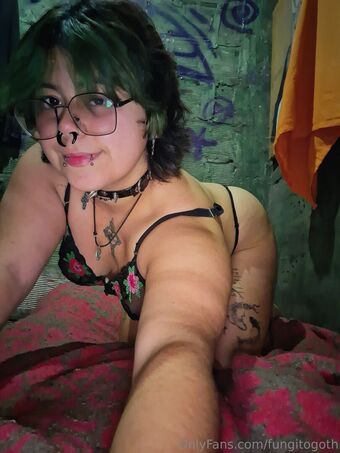 fungitogoth Голе фотографије OnlyFans 4