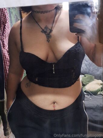 fungitogoth Голе фотографије OnlyFans 10