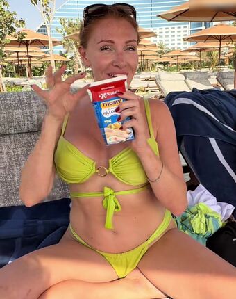 Georgina Fleur Голе фотографије OnlyFans 74