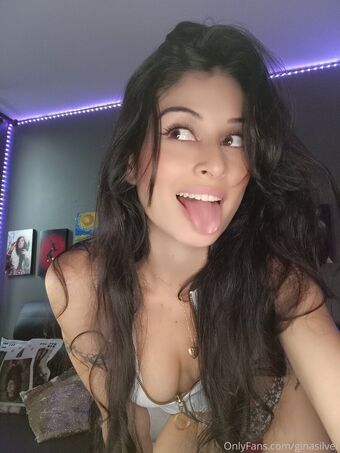 ginasilver Голе фотографије OnlyFans 7