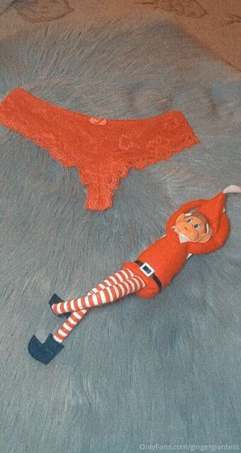 gingergiantess Голе фотографије OnlyFans 10