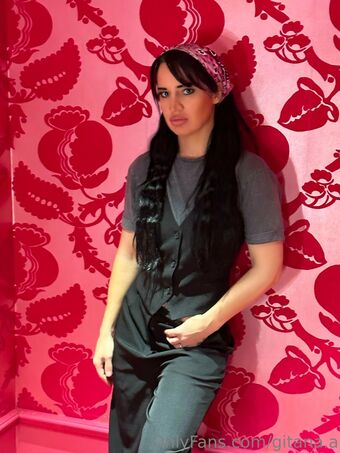 gitana.a Голе фотографије OnlyFans 27
