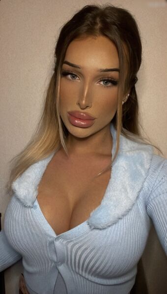 _Glamzon_ Голе фотографије OnlyFans 12
