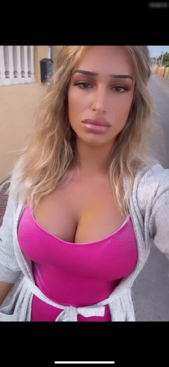_Glamzon_ Голе фотографије OnlyFans 19