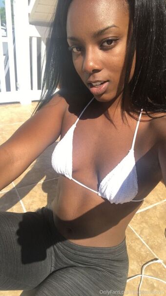 goddessdevyn Голе фотографије OnlyFans 5