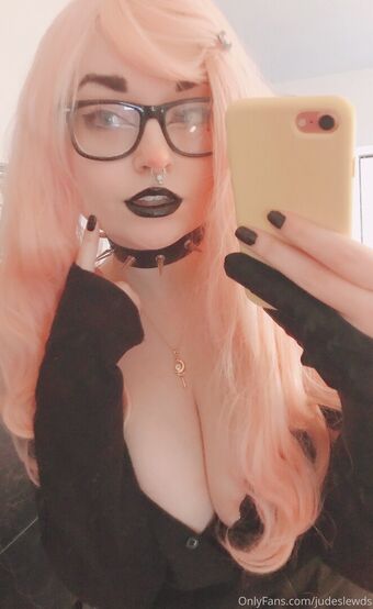 GothTamago