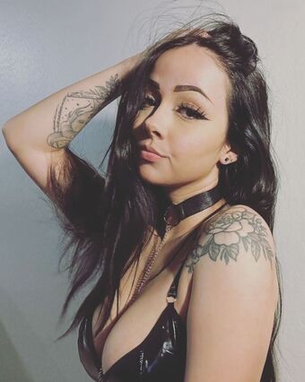 Grimmy Голе фотографије OnlyFans 3