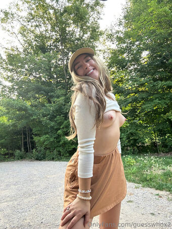 GuessWhoX2 Голе фотографије OnlyFans 55