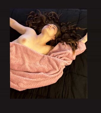 Hailee Голе фотографије OnlyFans 20