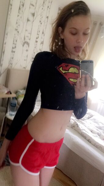 Hanningerc Голе фотографије OnlyFans 4