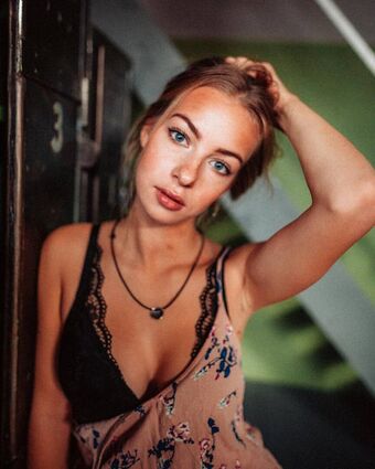 hedwigtr Голе фотографије OnlyFans 3