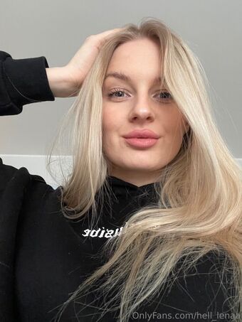 hell_lenaa