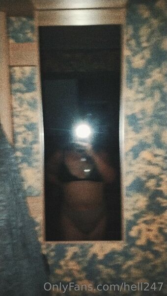 hell247 Голе фотографије OnlyFans 19