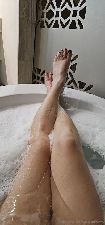 hellafoxxy Голе фотографије OnlyFans 11