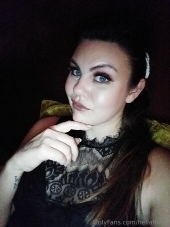 hellafoxxy Голе фотографије OnlyFans 15
