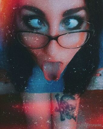 hellenxxoo Голе фотографије OnlyFans 1