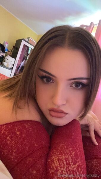 hellkiitty Голе фотографије OnlyFans 14