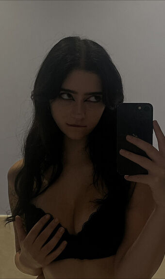 Hello.kitty666