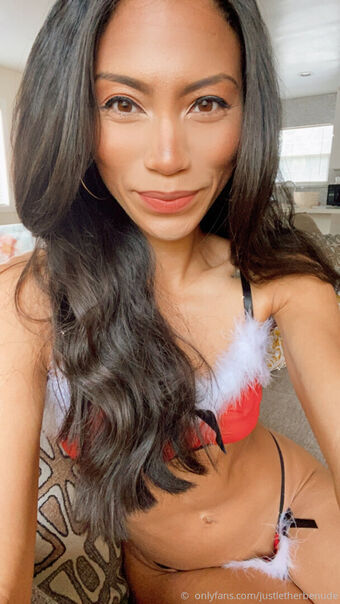 hersacredwild Голе фотографије OnlyFans 37