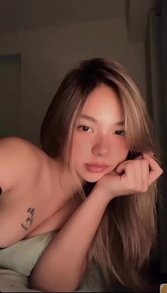 hersafiz Голе фотографије OnlyFans 3