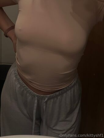 Hilal Fener Голе фотографије OnlyFans 80