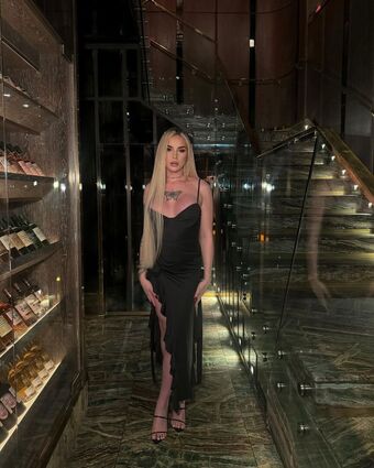 Hillary Голе фотографије OnlyFans 6