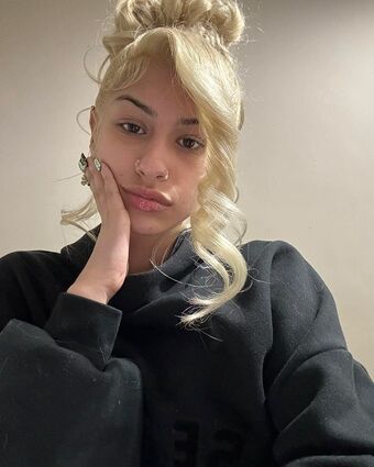 Hollynbanks Голе фотографије OnlyFans 1