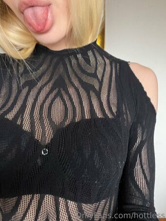 hottless Голе фотографије OnlyFans 3
