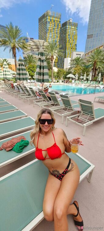 Hotwifejuniper Голе фотографије OnlyFans 26