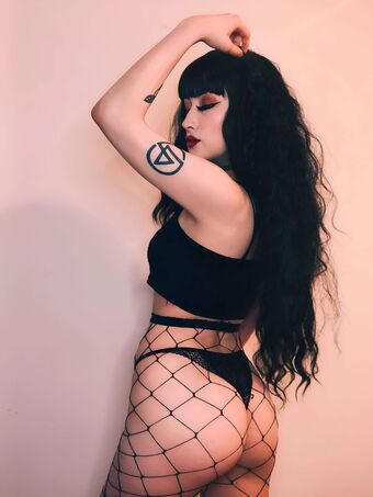 Hungrybats Голе фотографије OnlyFans 2