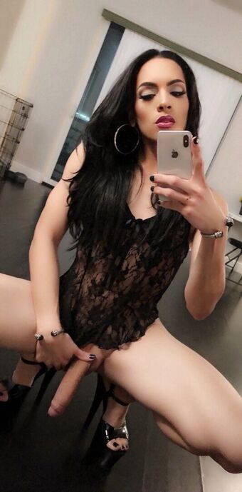 HungSonya Голе фотографије OnlyFans 19