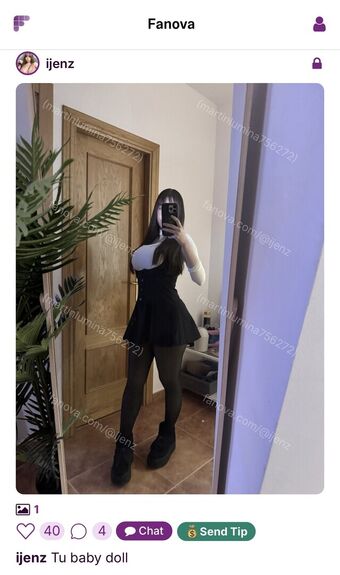 IJenz Голе фотографије OnlyFans 70