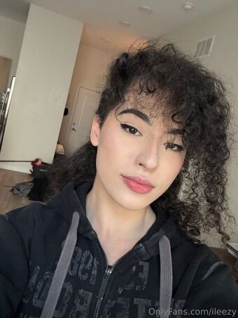 ileezy Голе фотографије OnlyFans 16