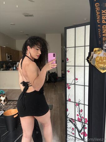 ileezy Голе фотографије OnlyFans 19