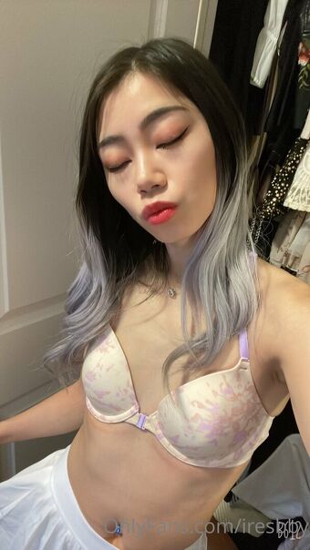 Iresbby Голе фотографије OnlyFans 9