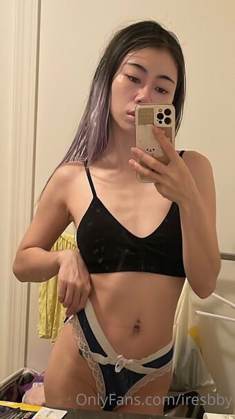 Iresbby Голе фотографије OnlyFans 15