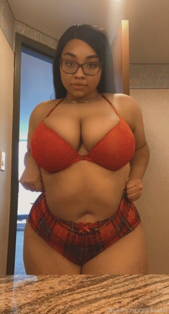 Iris_black21 Голе фотографије OnlyFans 4
