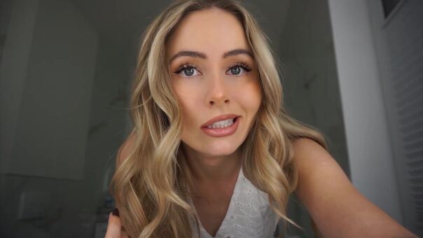 itsSky Голе фотографије OnlyFans 44