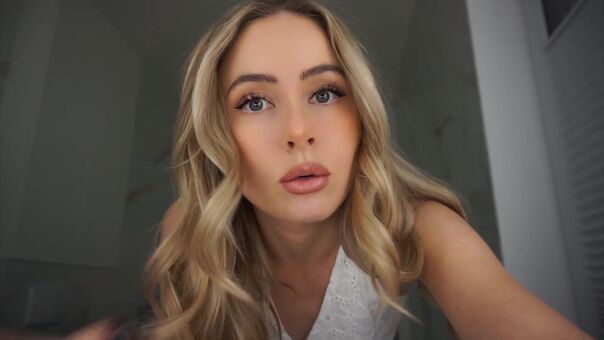 itsSky Голе фотографије OnlyFans 46