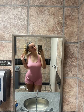 jada Голе фотографије OnlyFans 10